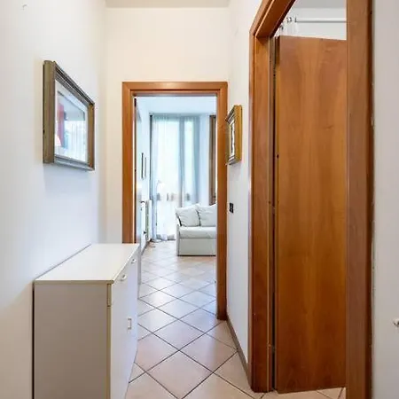 Cozy Two-room Flat In Apartment