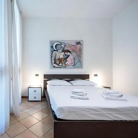 Cozy Two-room Flat In Apartment