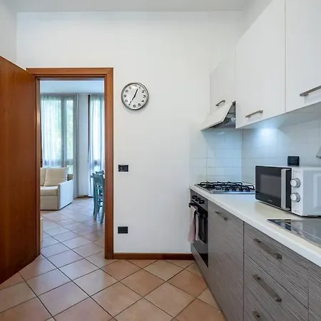 Апартаменты Cozy Two-room Flat In