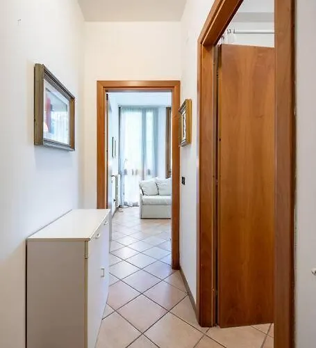 Cozy Two-room Flat In Appartement