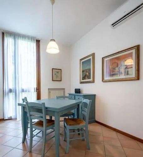 Cozy Two-room Flat In